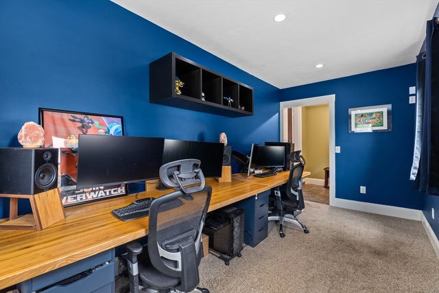 396 Central St, Mansfield, MA 02048
