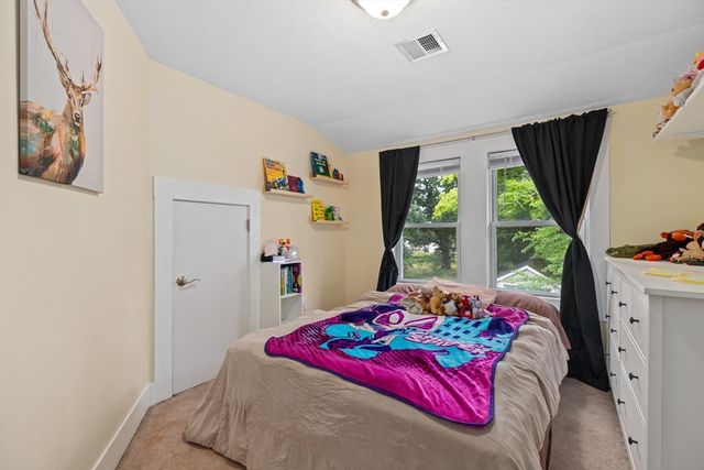 396 Central St, Mansfield, MA 02048