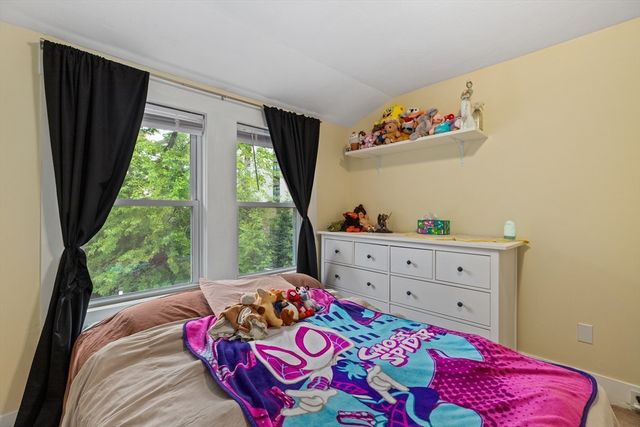 396 Central St, Mansfield, MA 02048