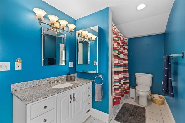 396 Central St, Mansfield, MA 02048