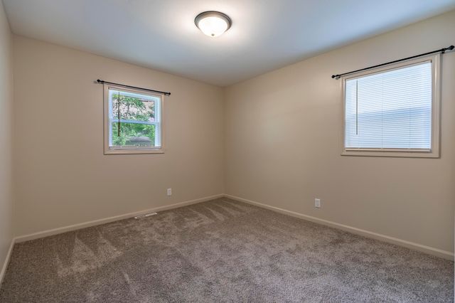 834 S Cline Avenue, Griffith, IN 46319