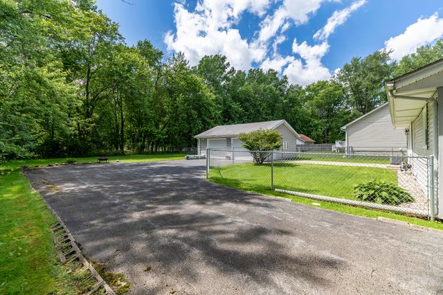 834 S Cline Avenue, Griffith, IN 46319