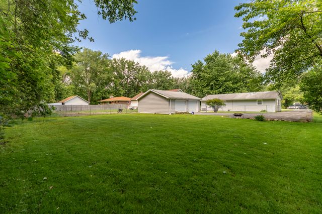 834 S Cline Avenue, Griffith, IN 46319