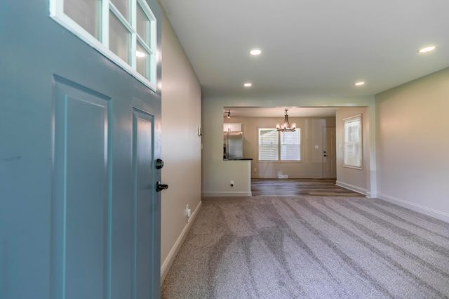 834 S Cline Avenue, Griffith, IN 46319