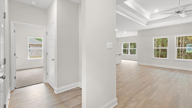 14 Brookstone, Petal, MS 39465