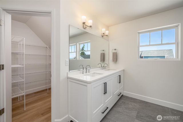2916 K Avenue, Anacortes, WA 98221