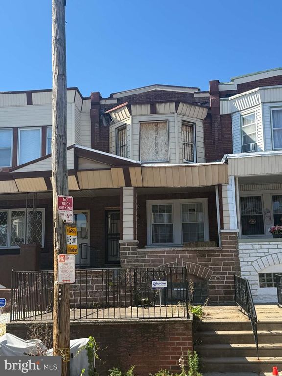 4856 N 8TH ST, Philadelphia, PA 19120