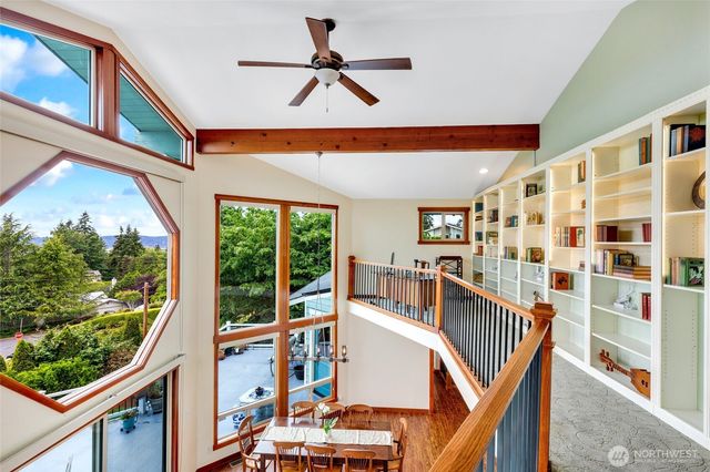 10320 Kay Way, Mukilteo, WA 98275
