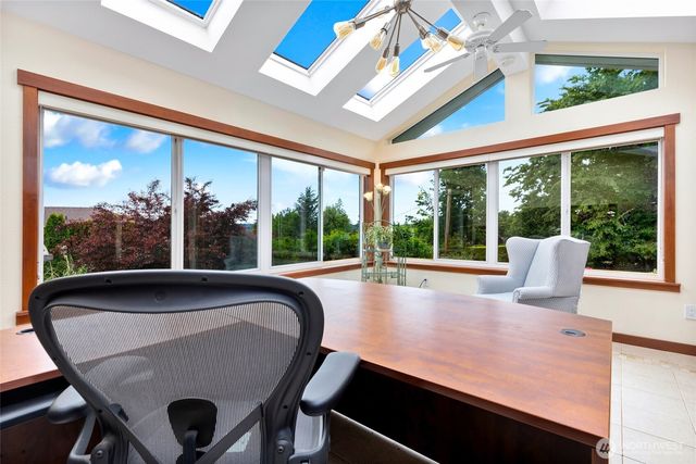 10320 Kay Way, Mukilteo, WA 98275