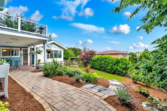 10320 Kay Way, Mukilteo, WA 98275