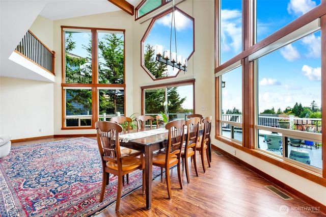 10320 Kay Way, Mukilteo, WA 98275