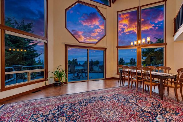 10320 Kay Way, Mukilteo, WA 98275