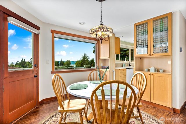10320 Kay Way, Mukilteo, WA 98275