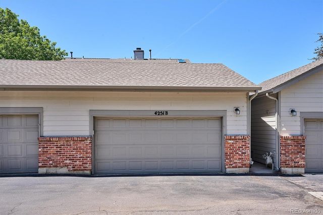 4251 S Fairplay Circle B, Aurora, CO 80014