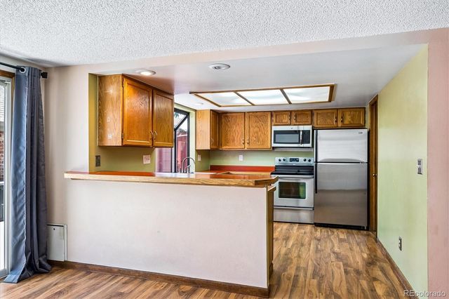 4251 S Fairplay Circle B, Aurora, CO 80014