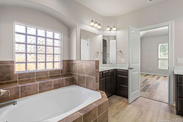 4834 Blue Jasmine, San Antonio, TX 78245