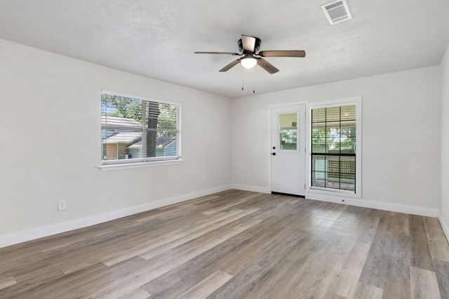 235 Mesa Verde, Livingston, TX 77351