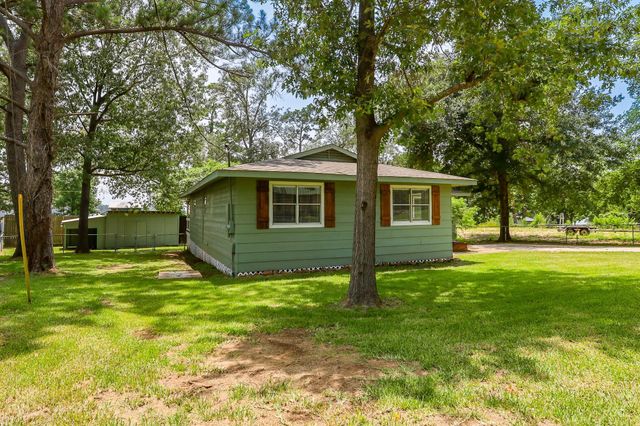 235 Mesa Verde, Livingston, TX 77351