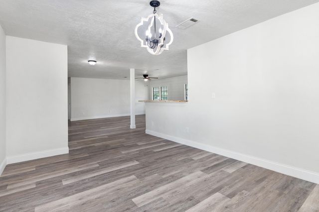 235 Mesa Verde, Livingston, TX 77351