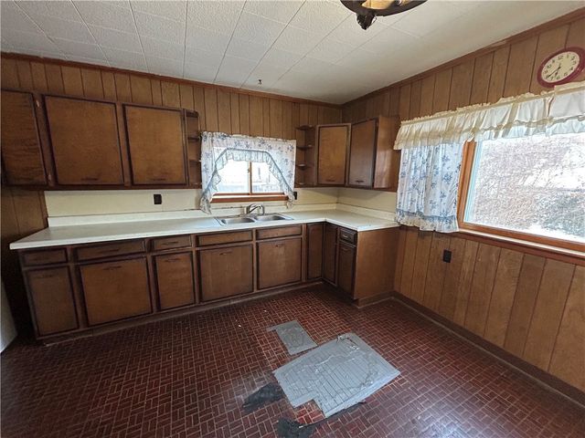 184 Sly Avenue, Corning City, NY 14830