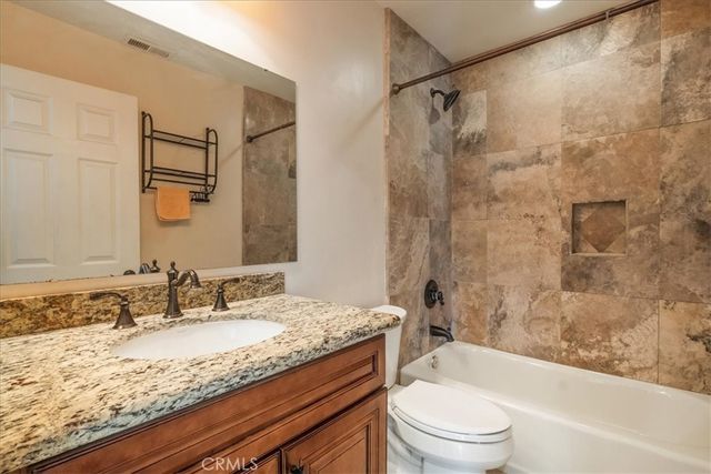 36330 Saint Raphael Dr, Murrieta, CA 92562