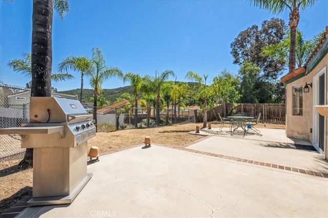 36330 Saint Raphael Dr, Murrieta, CA 92562