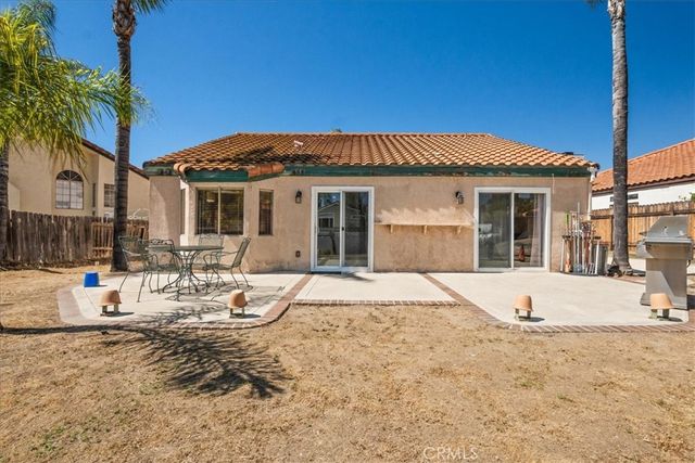 36330 Saint Raphael Dr, Murrieta, CA 92562