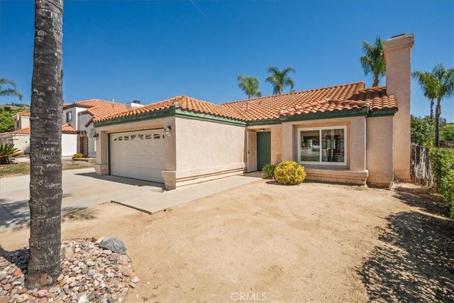 36330 Saint Raphael Dr, Murrieta, CA 92562