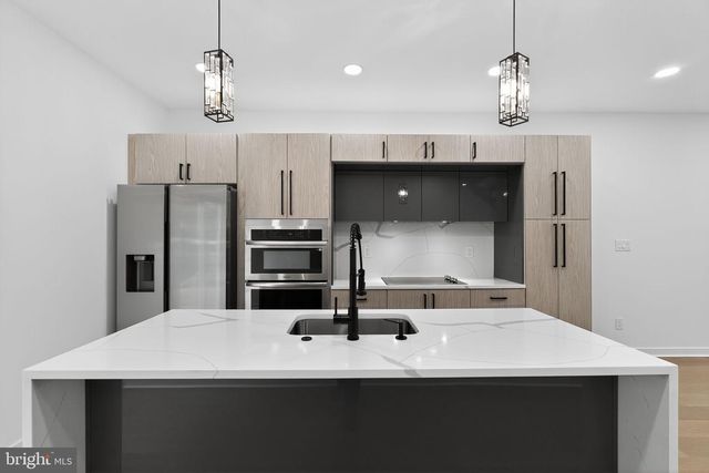 1424 S RINGGOLD ST, Philadelphia, PA 19146