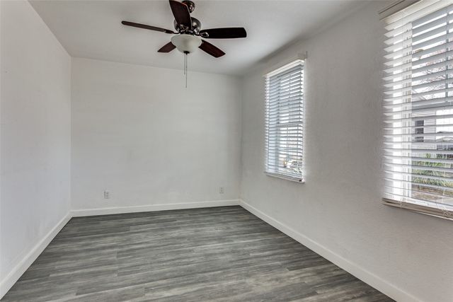 2625 Frazier Avenue, Fort Worth, TX 76110