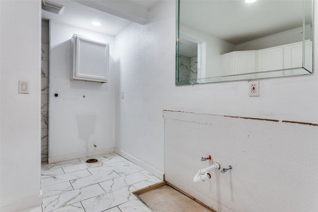 2625 Frazier Avenue, Fort Worth, TX 76110