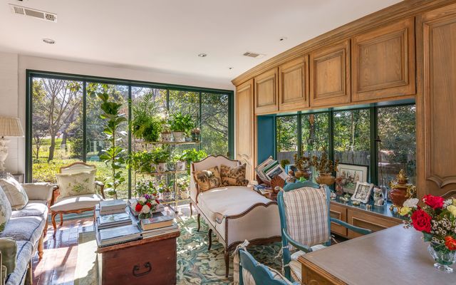 5007 Seneca Drive, Dallas, TX 75209