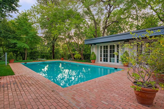 5007 Seneca Drive, Dallas, TX 75209