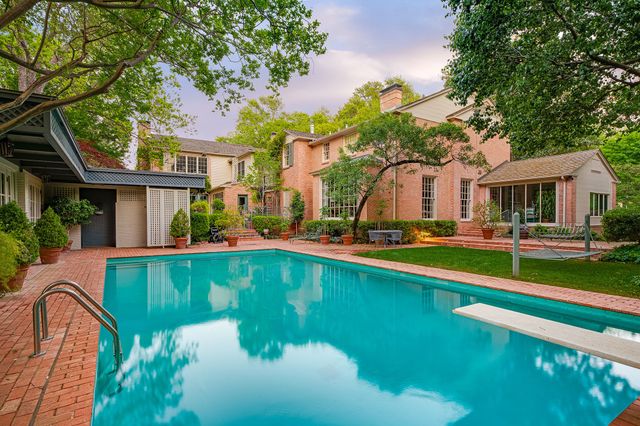 5007 Seneca Drive, Dallas, TX 75209