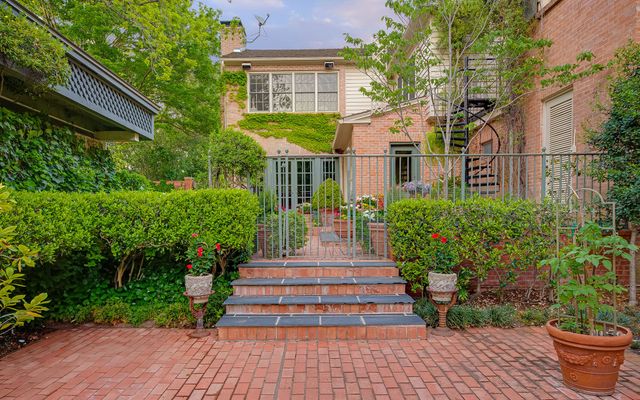 5007 Seneca Drive, Dallas, TX 75209