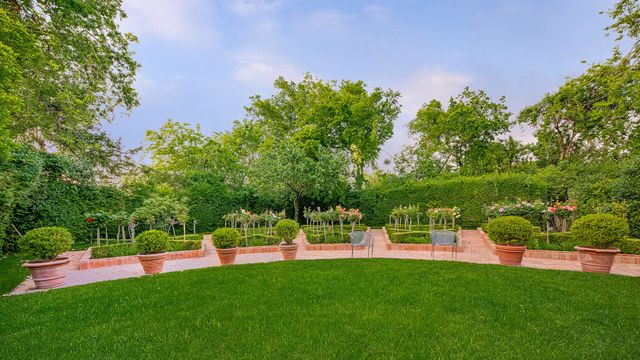 5007 Seneca Drive, Dallas, TX 75209