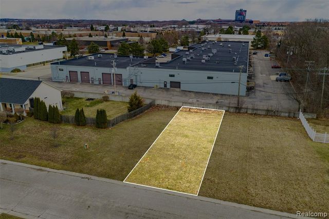 558 Boyd Street, Pontiac, MI 48342