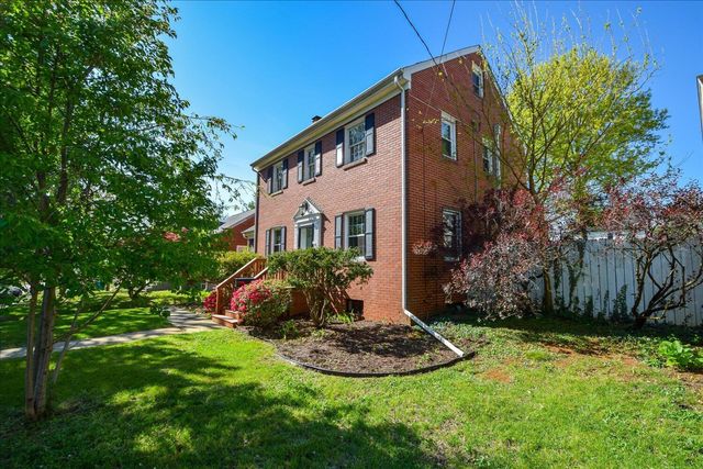 3424 Greenland AVE, Roanoke, VA 24012