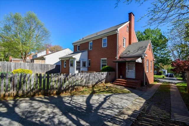3424 Greenland AVE, Roanoke, VA 24012