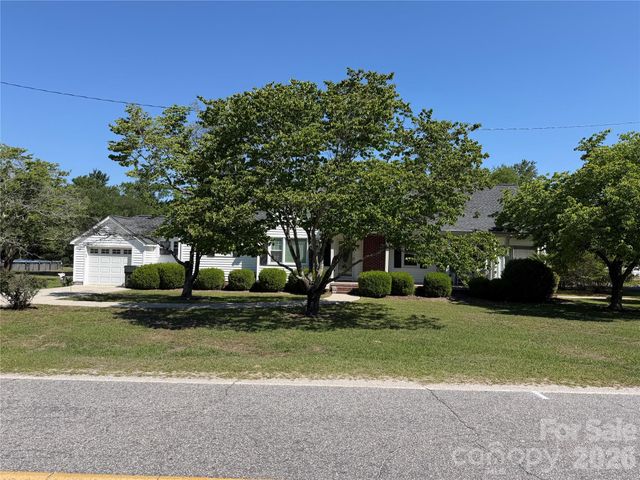 202 W Stevens Drive, Kershaw, SC 29067