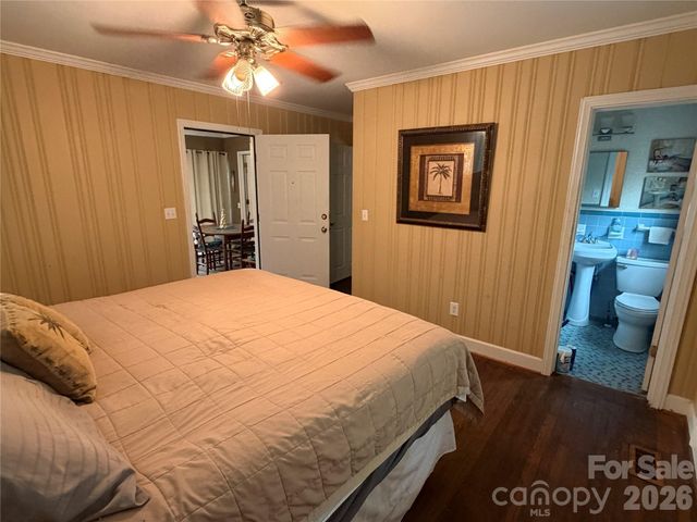 202 W Stevens Drive, Kershaw, SC 29067