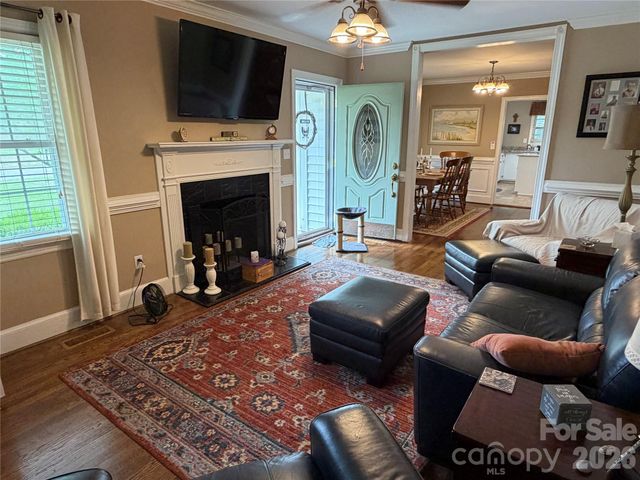 202 W Stevens Drive, Kershaw, SC 29067