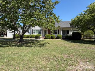 202 W Stevens Drive, Kershaw, SC 29067