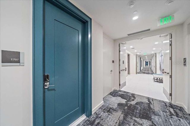 301 QUAY COMMONS 1707, Sarasota, FL 34236