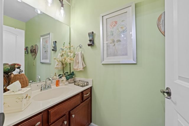 721 Litty Ct Apt 201, Memphis, TN 38103