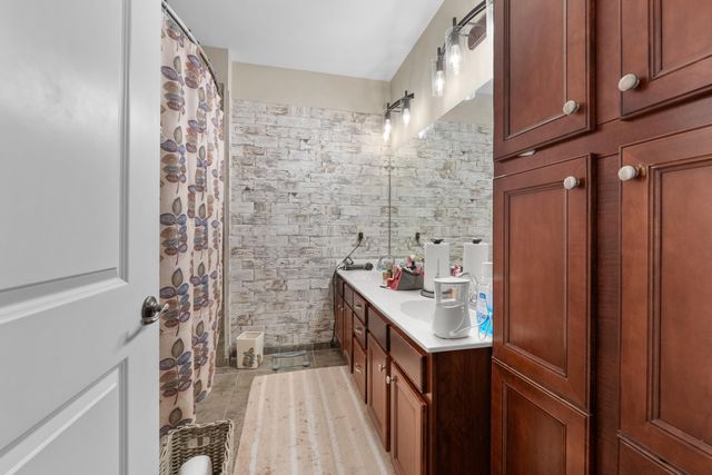 721 Litty Ct Apt 201, Memphis, TN 38103