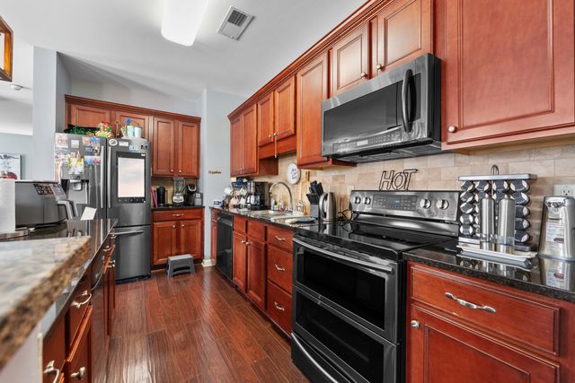 721 Litty Ct Apt 201, Memphis, TN 38103