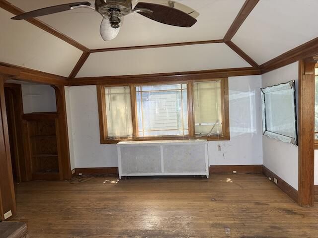 2770 N GRant BOULEVARD, Milwaukee, WI 53210