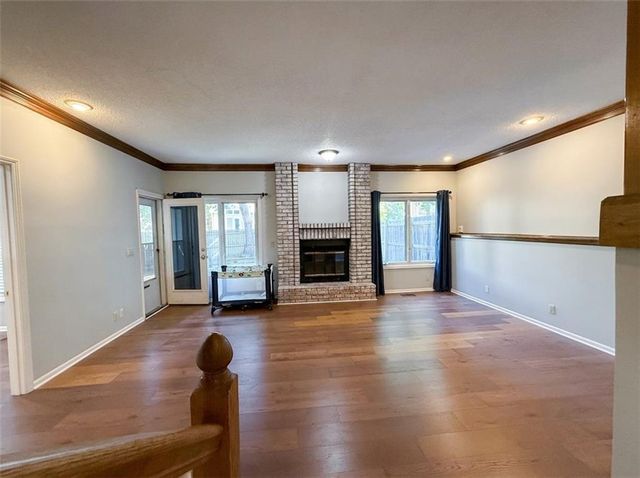 8323 W 120 Terrace, Overland Park, KS 66213