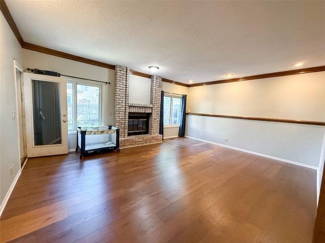 8323 W 120 Terrace, Overland Park, KS 66213